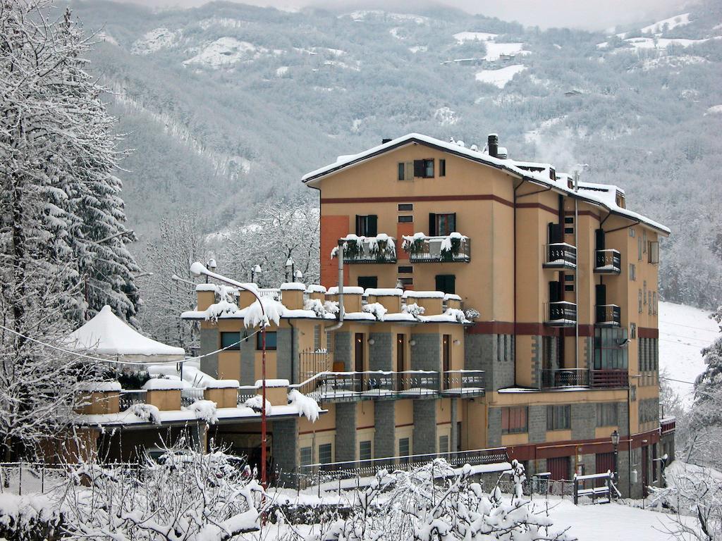 Hotel Cimone Riolunato Eksteriør bilde